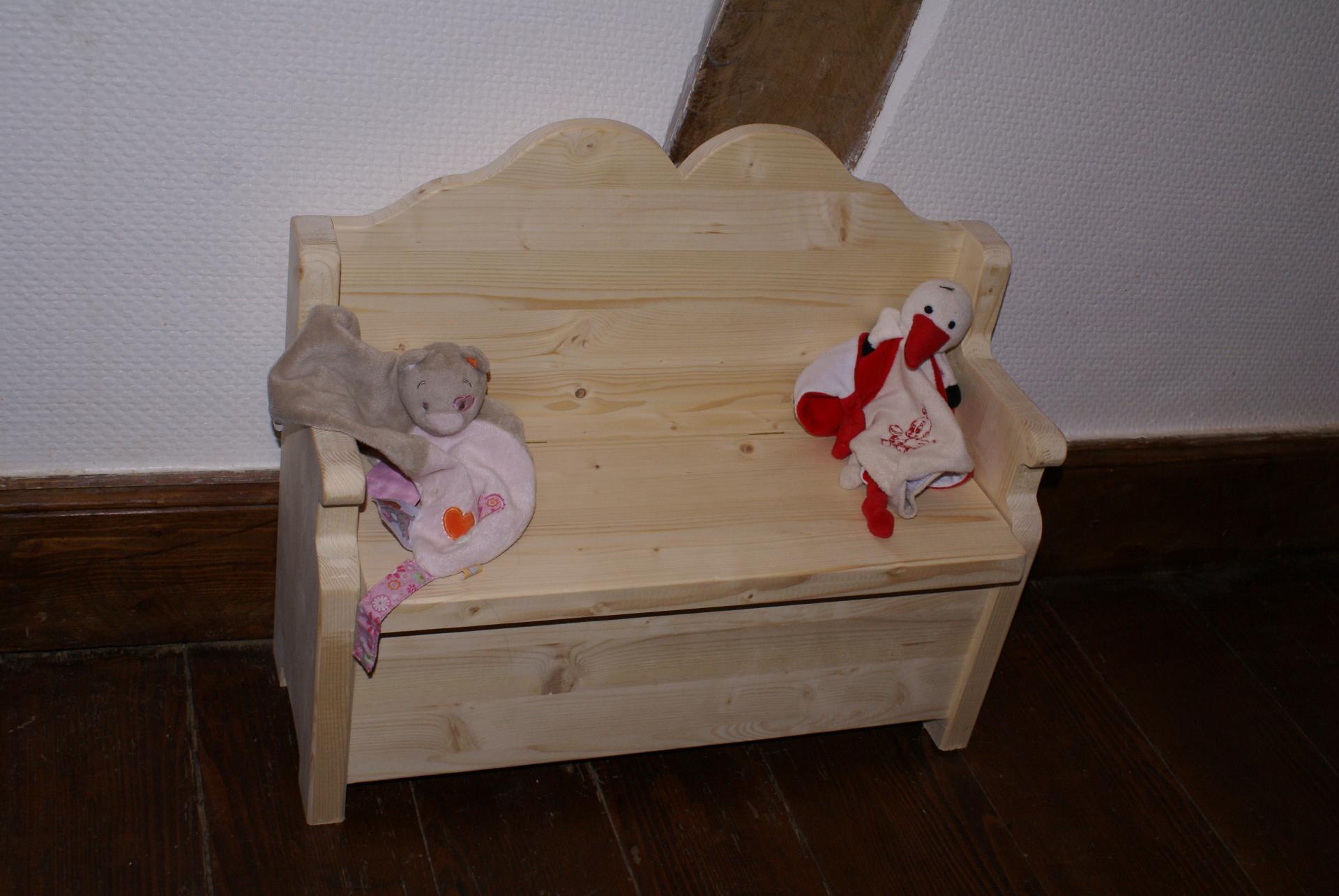 Banc coffre enfant style traditionnel
